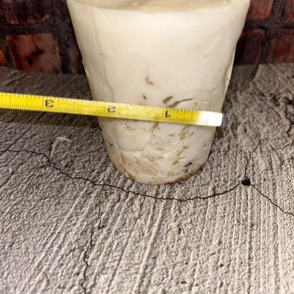 Hand-Made Strawberry-Pineapple Lush Ice Candle - Picture 8 of 10